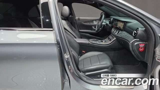 Mercedes-Benz E-Class W213 — Фото автомобиля 16