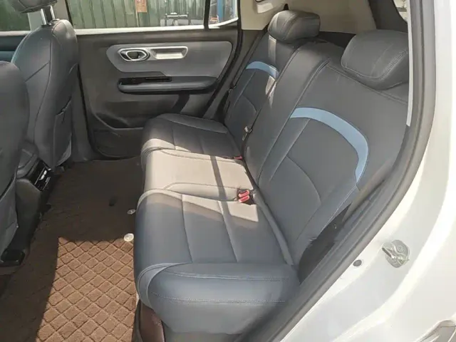 GAC Aion Y — Фото автомобиля 16