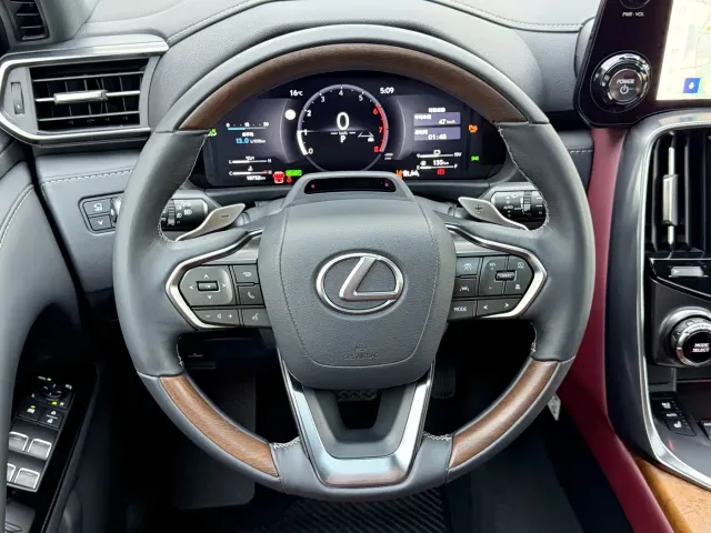Lexus LX — Фото автомобиля 7
