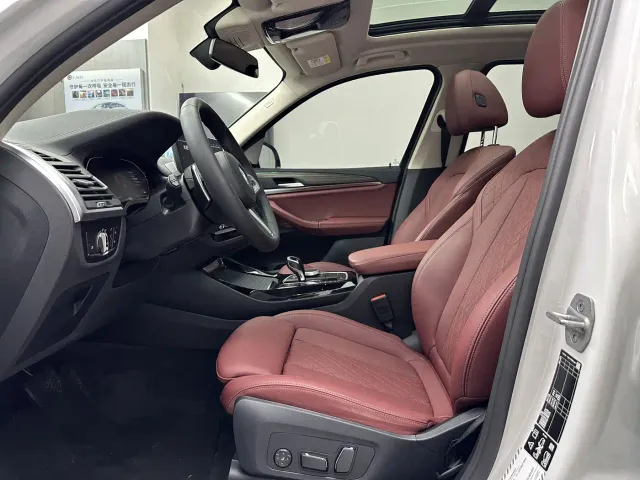 BMW X3 — Фото автомобиля 10