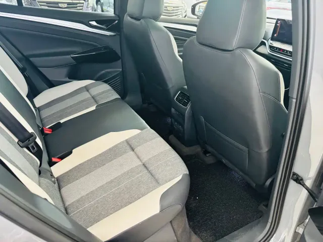 Volkswagen ID.4 Crozz — Фото автомобиля 15