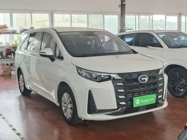 GAC Trumpchi M6 — Фото автомобиля 3