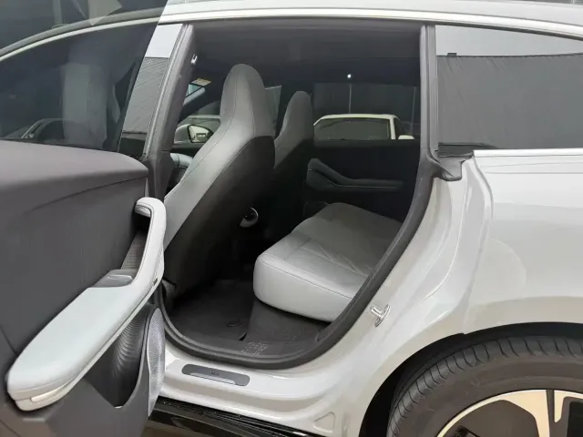 Nio ET5 Touring — Фото автомобиля 5