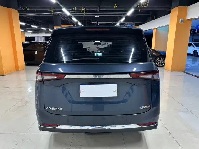 Wuling Jiachen — Фото автомобиля 8