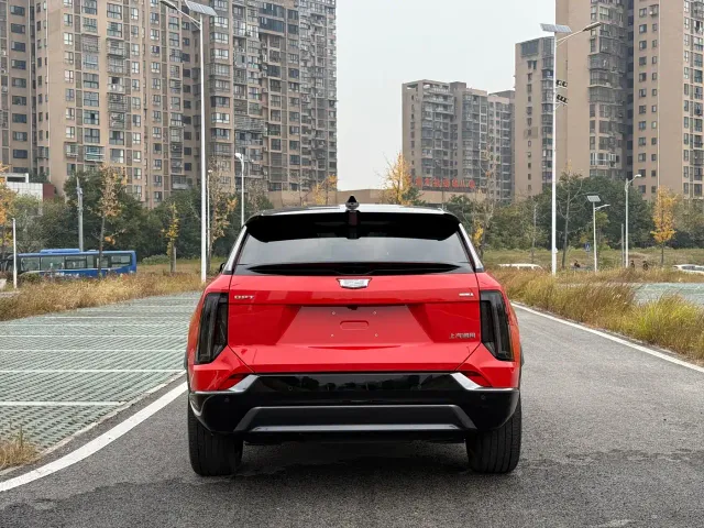 Cadillac Optiq — Фото автомобиля 12