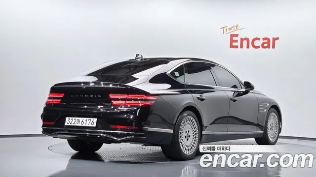 Genesis G80 RG3 — Фото автомобиля 2