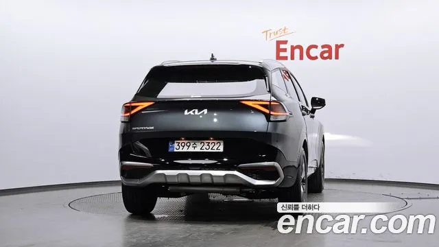 Kia Sportage Sportage 5-е поколение Бензин 1.6 турбо 2WD — Фото автомобиля 4