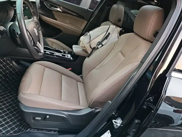 Buick Envision Plus — Фото автомобиля 14