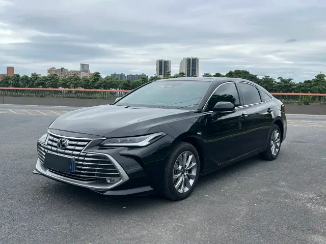 Фотография автомобиля — Toyota Avalon