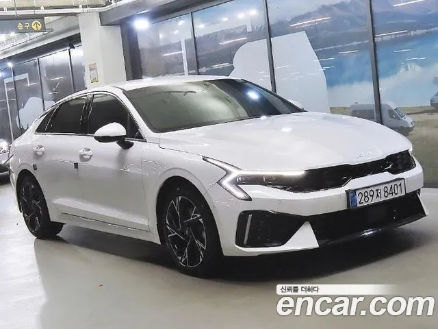 Фотография автомобиля — Kia K5 3rd Gen