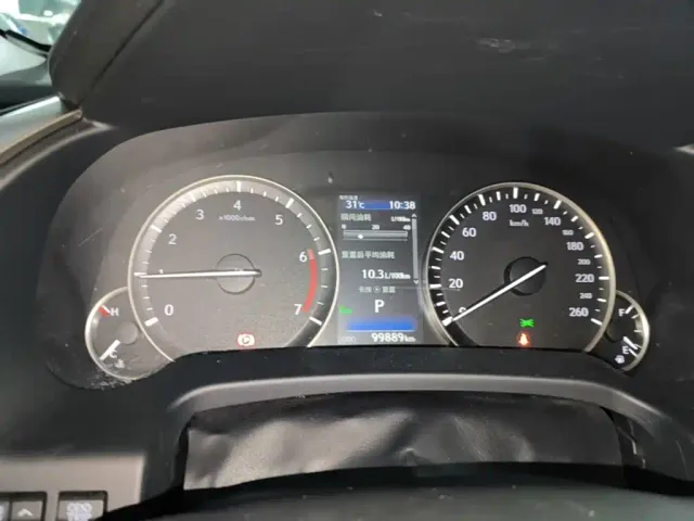 Lexus RX — Фото автомобиля 11