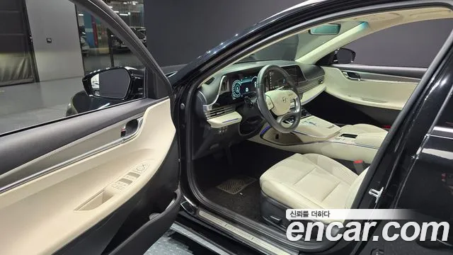 Hyundai Grandeur Grandeur (New) — Фото автомобиля 10