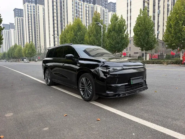 Leapmotor C16 — Фото автомобиля 3