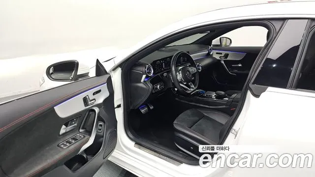 Mercedes-Benz CLA-Class — Фото автомобиля 11