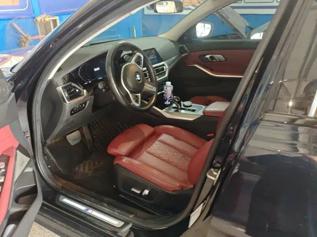 BMW 3 Series — Фото автомобиля 4