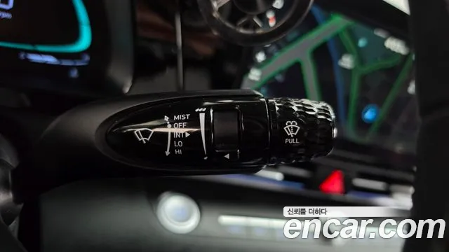 Hyundai Avante — Фото автомобиля 24