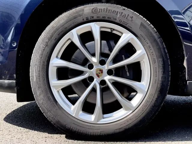 Porsche Macan — Фото автомобиля 7