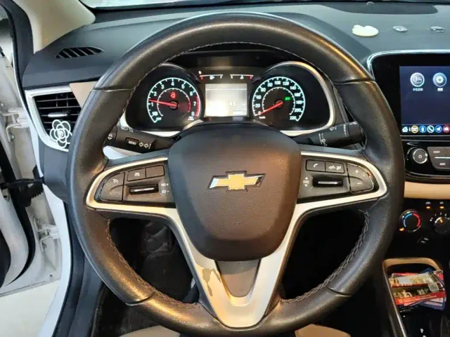 Chevrolet Monza — Фото автомобиля 10