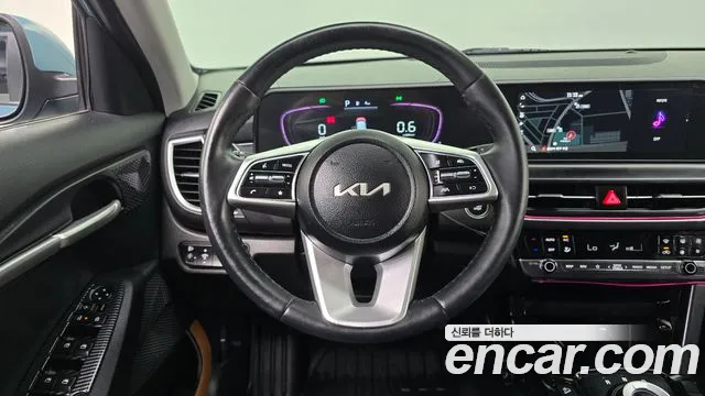 Kia Seltos Новый Seltos Бензин 2.0 2WD — Фото автомобиля 12