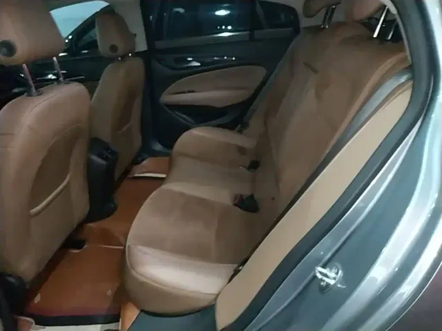 Buick Regal — Фото автомобиля 16