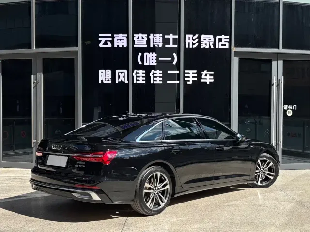Audi A6L — Фото автомобиля 9