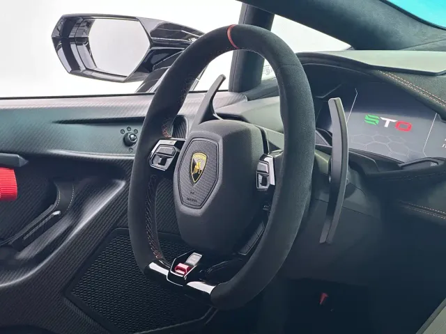 Lamborghini Huracan — Фото автомобиля 17