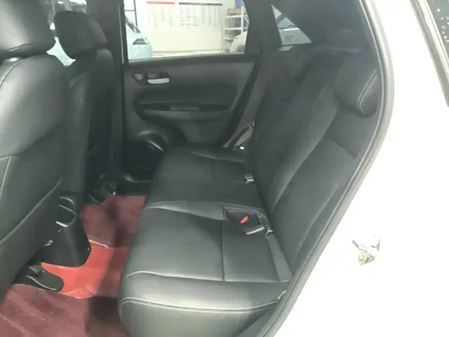 Honda Fit — Фото автомобиля 16