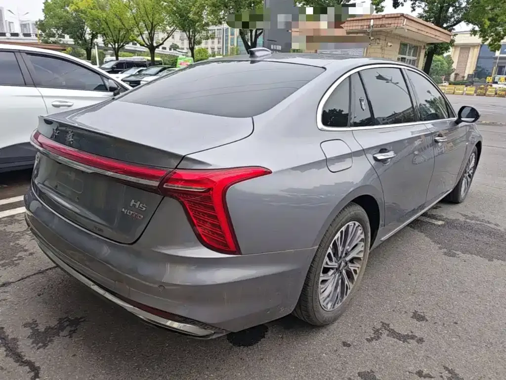 Hongqi Hongqi H5 2023 2.0T Auto Smart Connect Flagship — Фото автомобиля 6