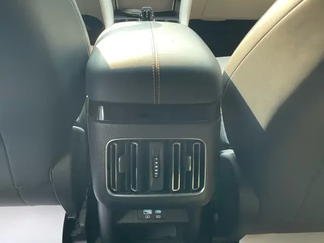 BYD Song PLUS PHEV 2023 Champion Edition DM-i 110KM Flagship — Фото автомобиля 13
