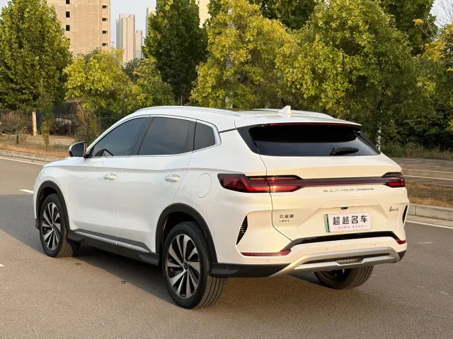 BYD Song PLUS — Фото автомобиля 13