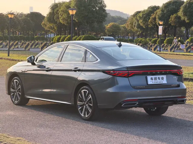 Chery Arrizo 8 PRO — Фото автомобиля 7