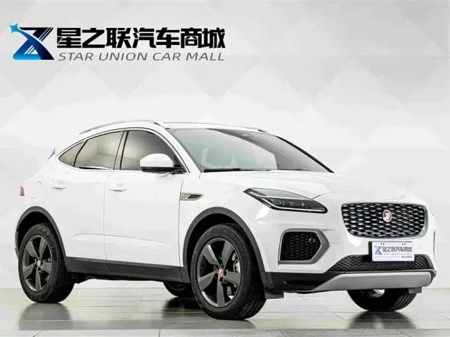 Jaguar E-PACE — Фото автомобиля 5