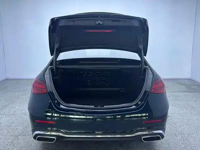 Mercedes-Benz C-Class — Фото автомобиля 18