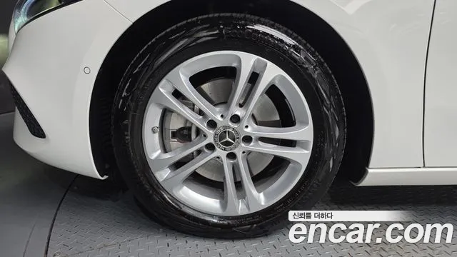 Mercedes-Benz A-Class W177 — Фото автомобиля 5