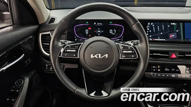 Kia Seltos — Фото автомобиля 19