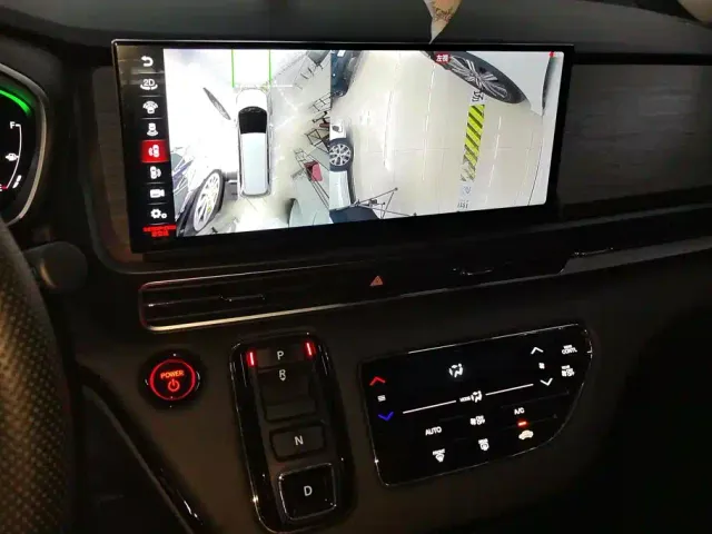 Honda Odyssey — Фото автомобиля 13