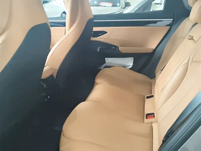 Geely Galaxy L7 — Фото автомобиля 16