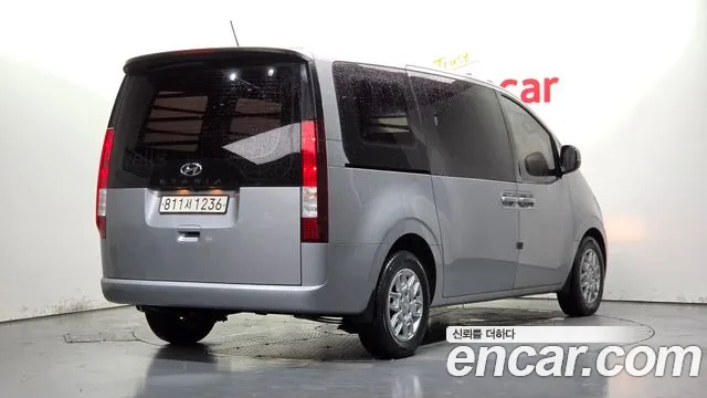 Hyundai Staria — Фото автомобиля 2