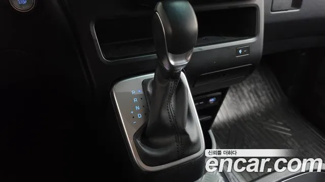 Hyundai Staria — Фото автомобиля 11