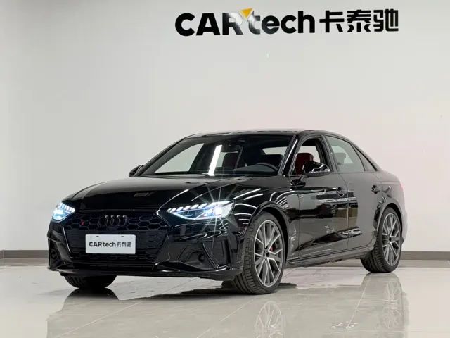 Фотография автомобиля — Audi S4
