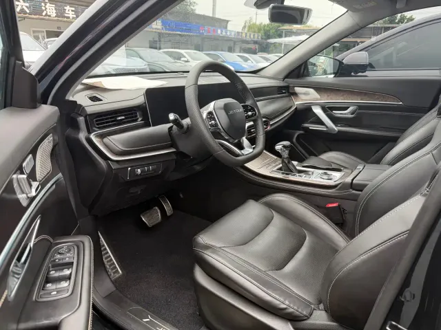 Jetour X70 Plus — Фото автомобиля 4