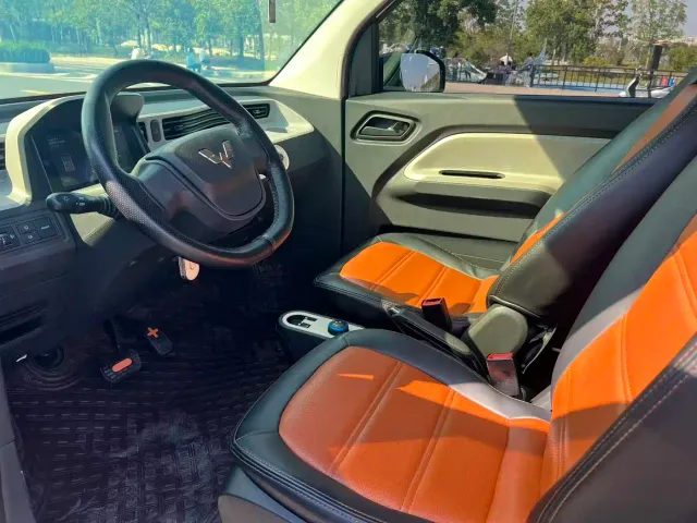 Wuling Hongguang Mini EV — Фото автомобиля 3