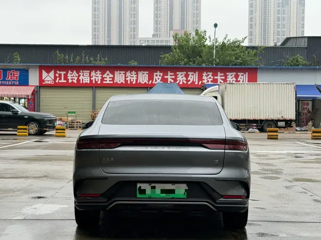 BYD Han — Фото автомобиля 7