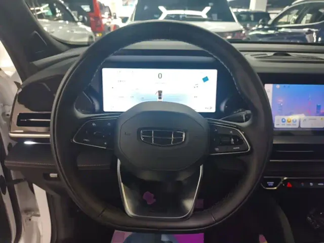 Geely Xingyue L — Фото автомобиля 10