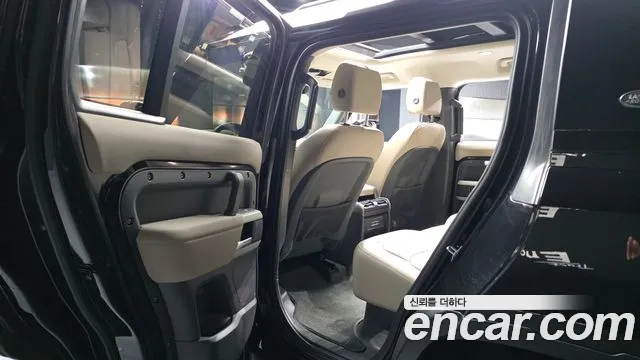 Land Rover Defender L663 — Фото автомобиля 16