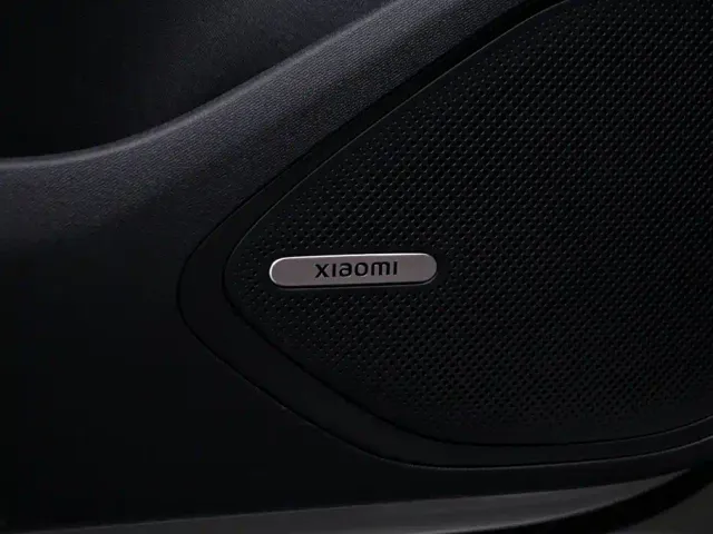 Xiaomi SU7 — Фото автомобиля 13