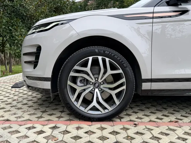 Land Rover Range Rover Evoque — Фото автомобиля 8