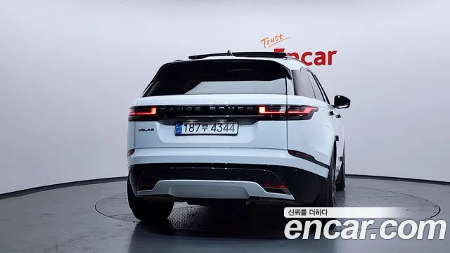 Land Rover Range Rover Velar Range Rover Velar 3.0 P400 Dynamic HSE — Фото автомобиля 4
