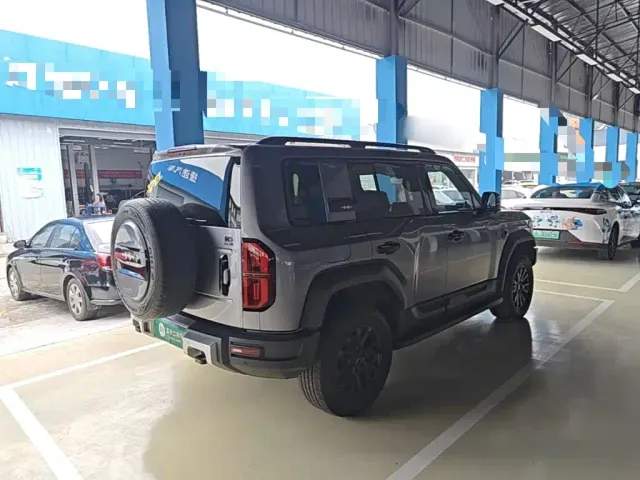 BYD FangChengBao Leopard 5 — Фото автомобиля 6