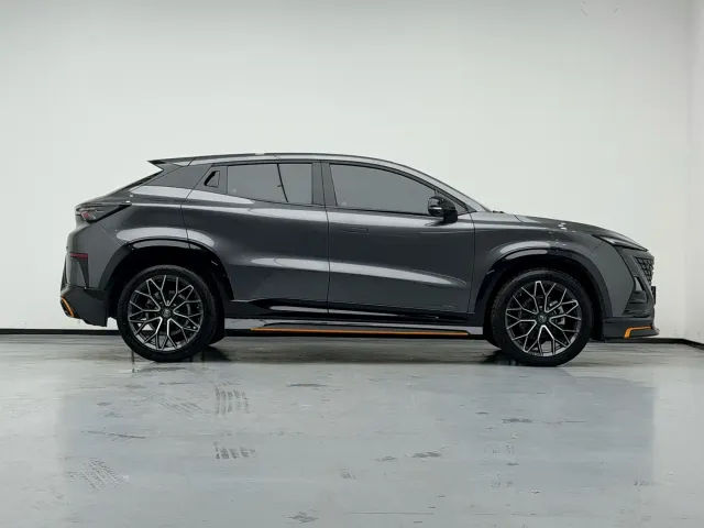 Changan UNI-T — Фото автомобиля 6
